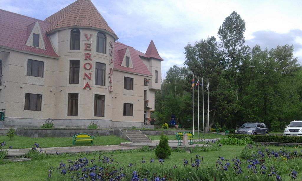 Jermuk Verona Resort Bagian luar foto